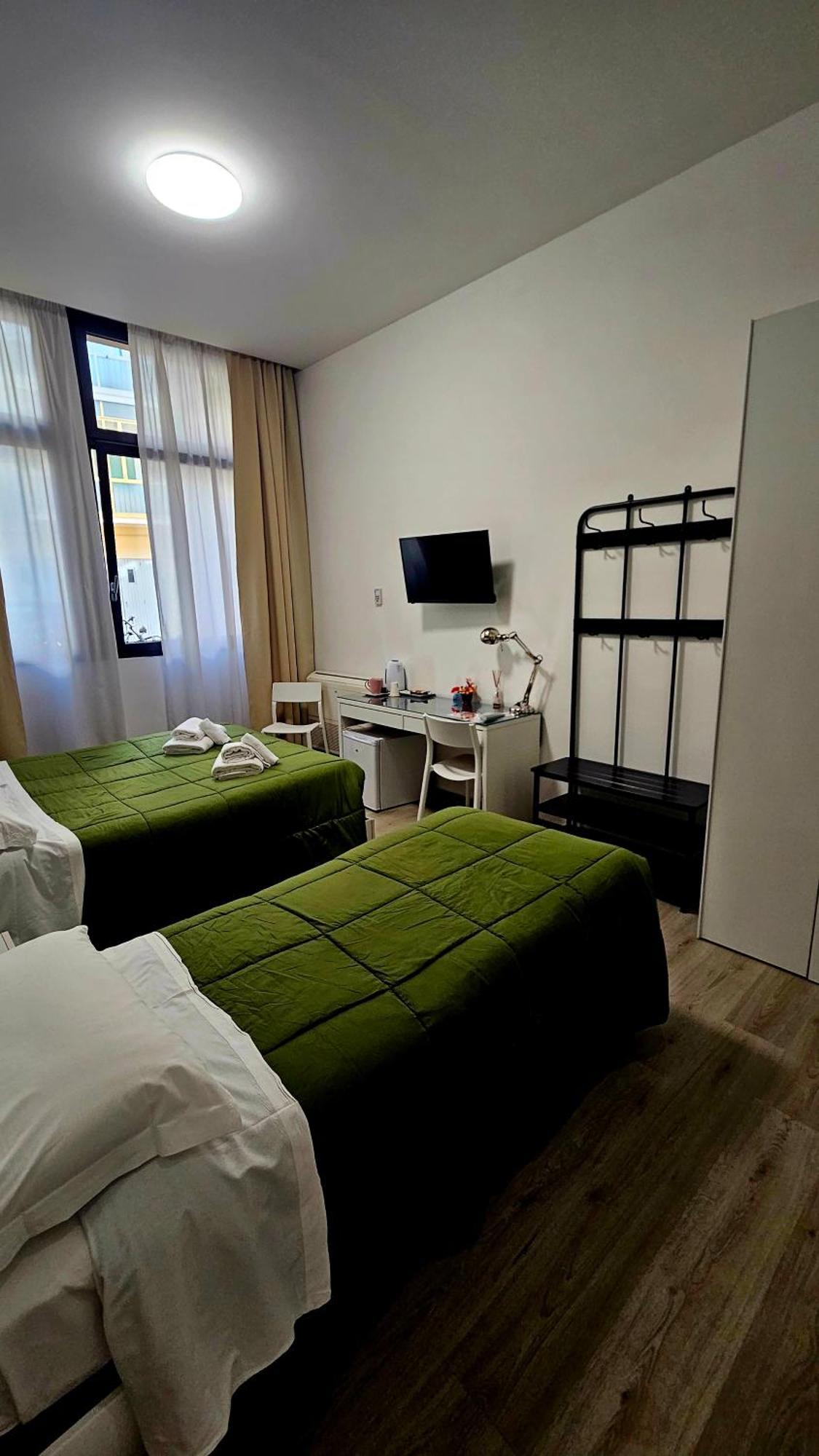 Dimora Santa Barbara Hotel Ferrara Szoba fotó
