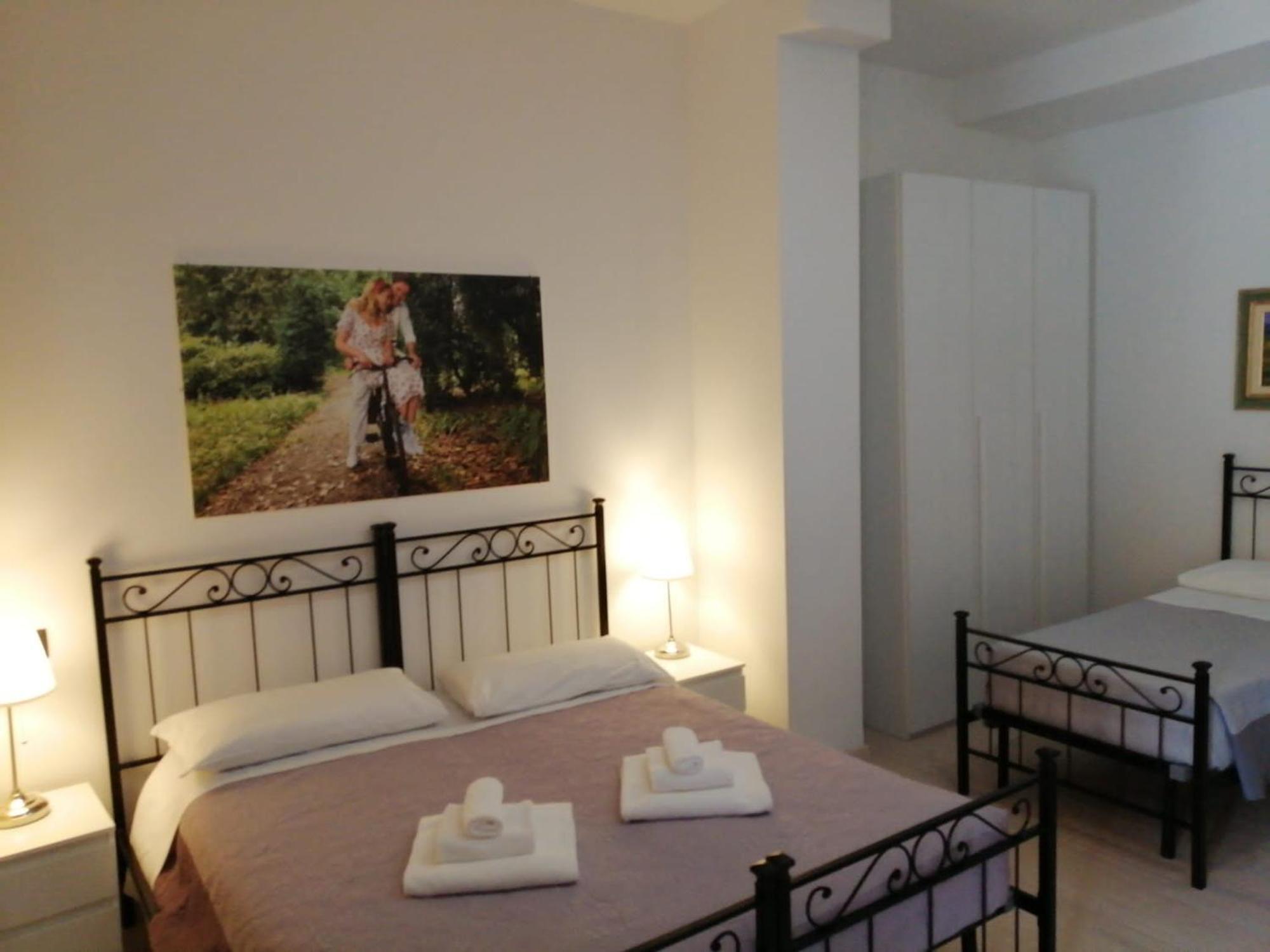Dimora Santa Barbara Hotel Ferrara Szoba fotó